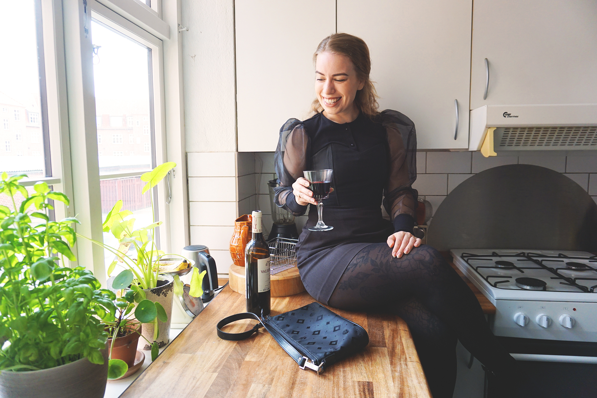 REVIEWING THE MOST UNSUSTAINABLE FABRICS // which fabrics are the worst, and why